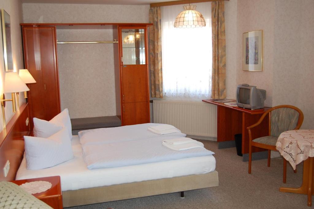 Rennstieg-Hotel Rettelbusch Kammerforst Zimmer foto