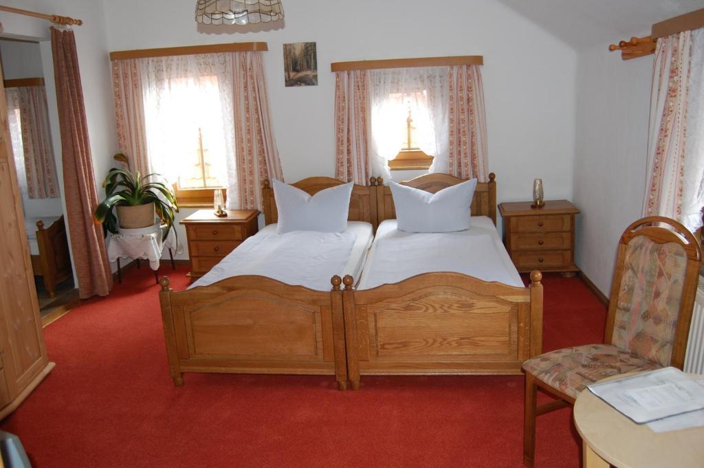Rennstieg-Hotel Rettelbusch Kammerforst Zimmer foto